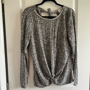 Grey long sleeve with bling around the neck size XL. Lowest price
